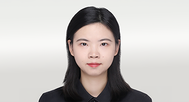 Yishu Yang  (杨依书)