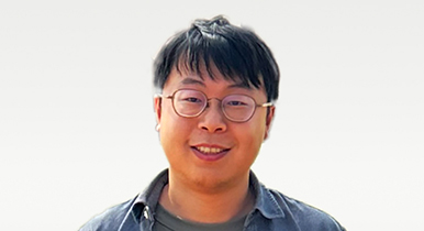 Xinan Zhou (周稀楠)