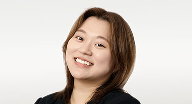 Gahyun Kim (金嘉賢)