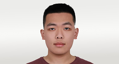 Yi Lin (林逸)