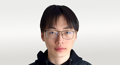 Xin-Chen He (何鑫宸)