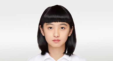 Iris Luo (羅海藝)