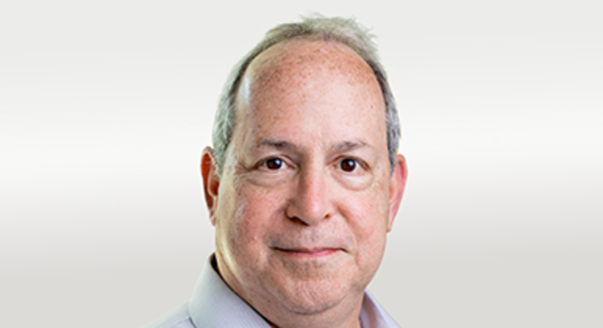 Elliot Meyerowitz