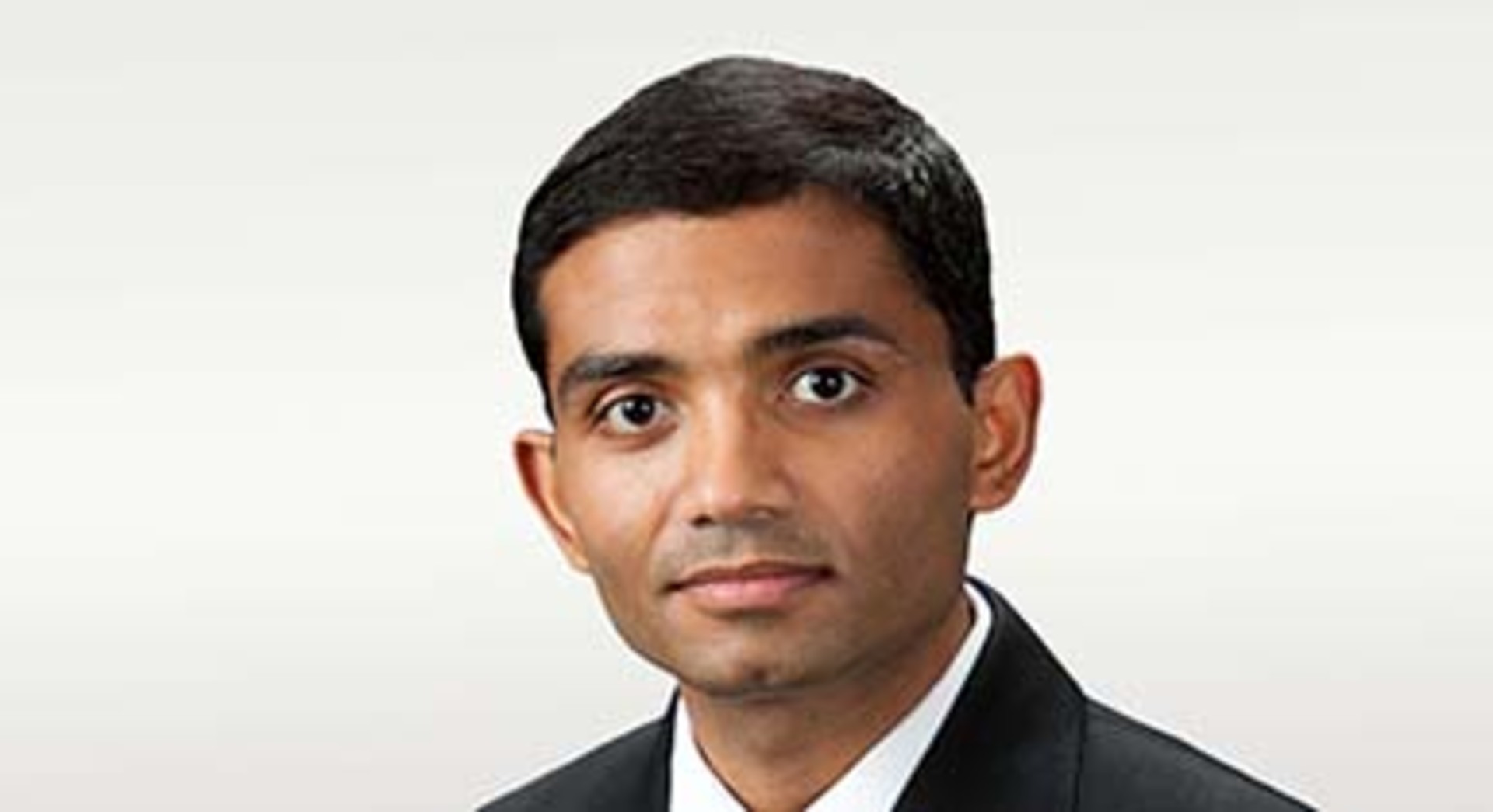  Chandra Nair