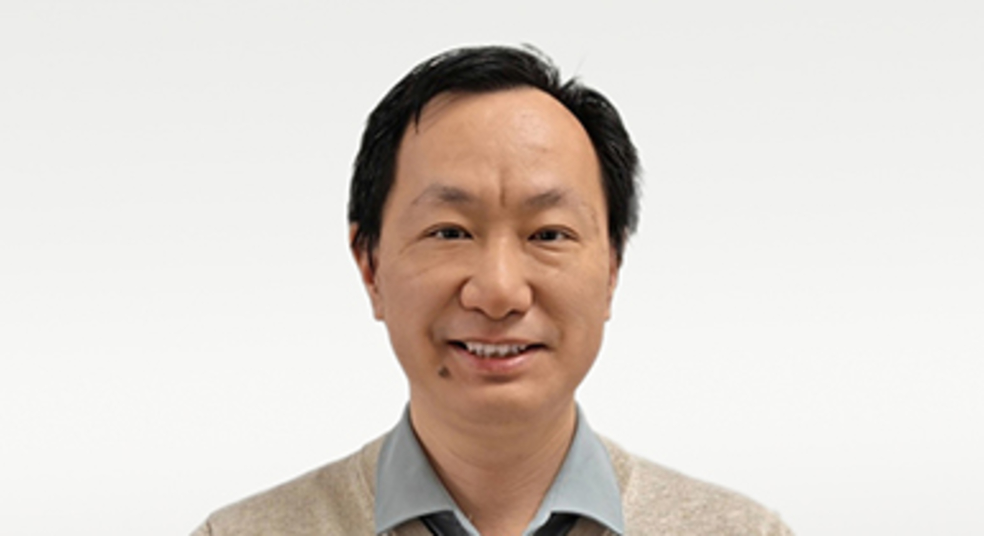Professor Min Peng