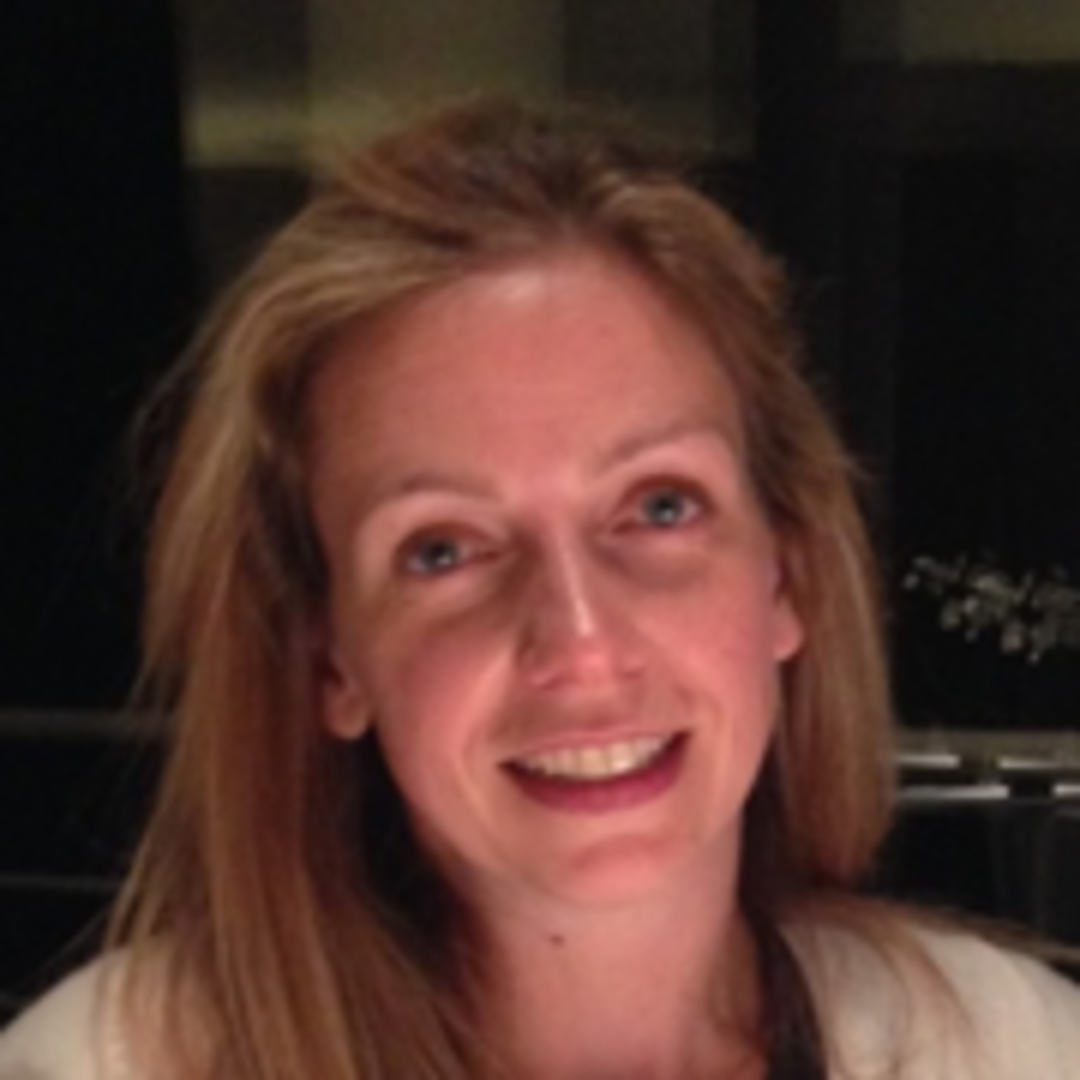 Dr Pauline Paterson