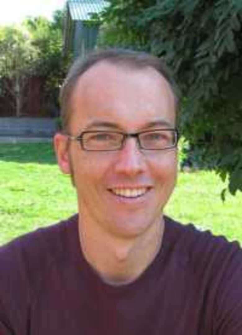 Dr Chris Vale