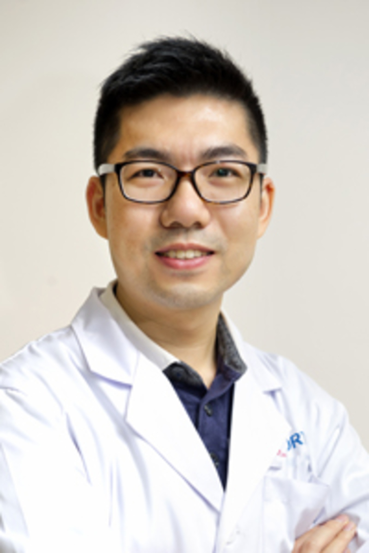 Professor Wayne, Yuk-wai Lee