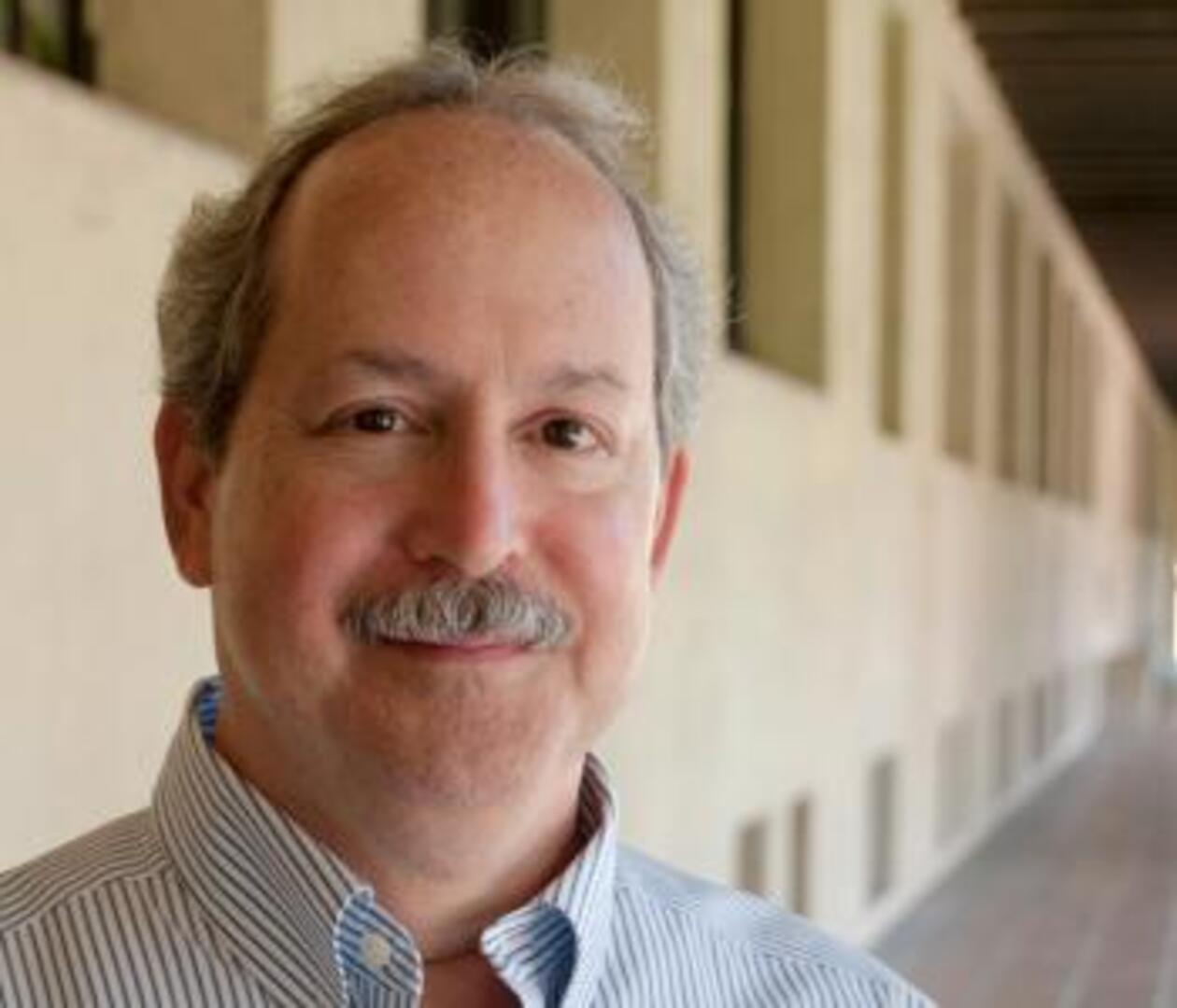 Professor Elliot Meyerowitz 