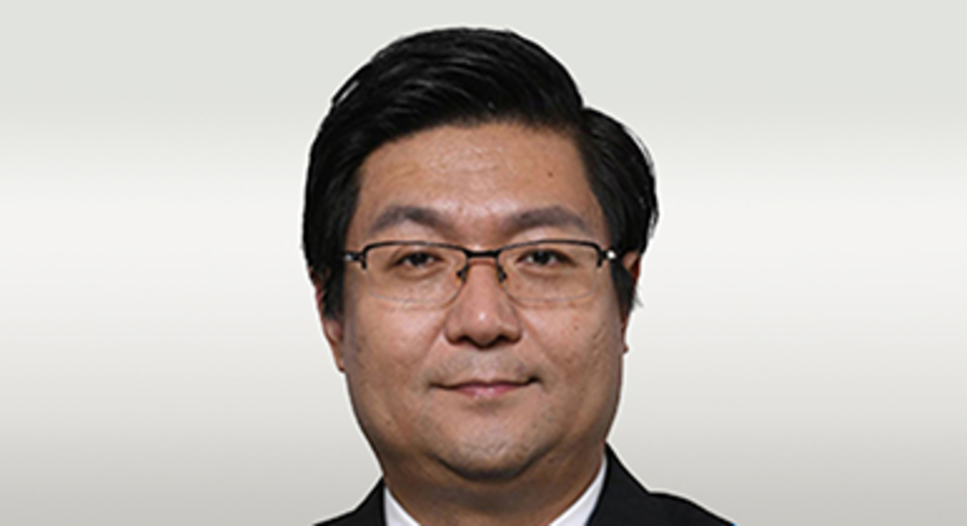  Yitao Cui